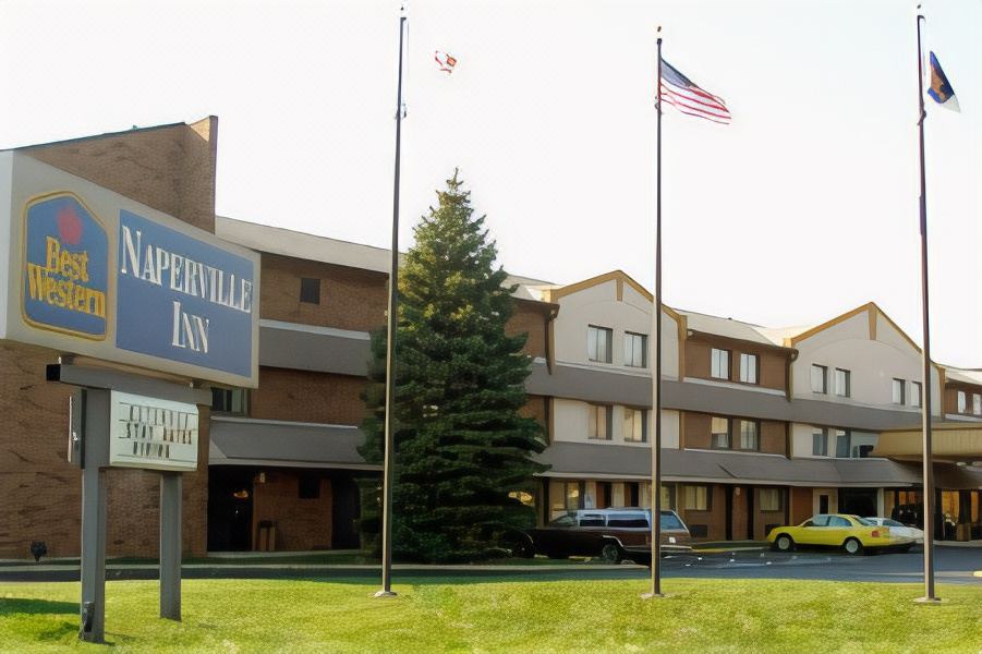 Photo of Buildings in Naperville