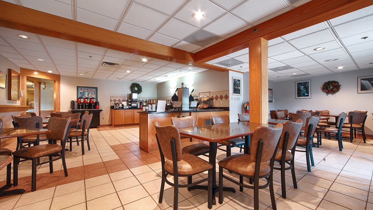 Photo of Livingroom in Plattsburgh