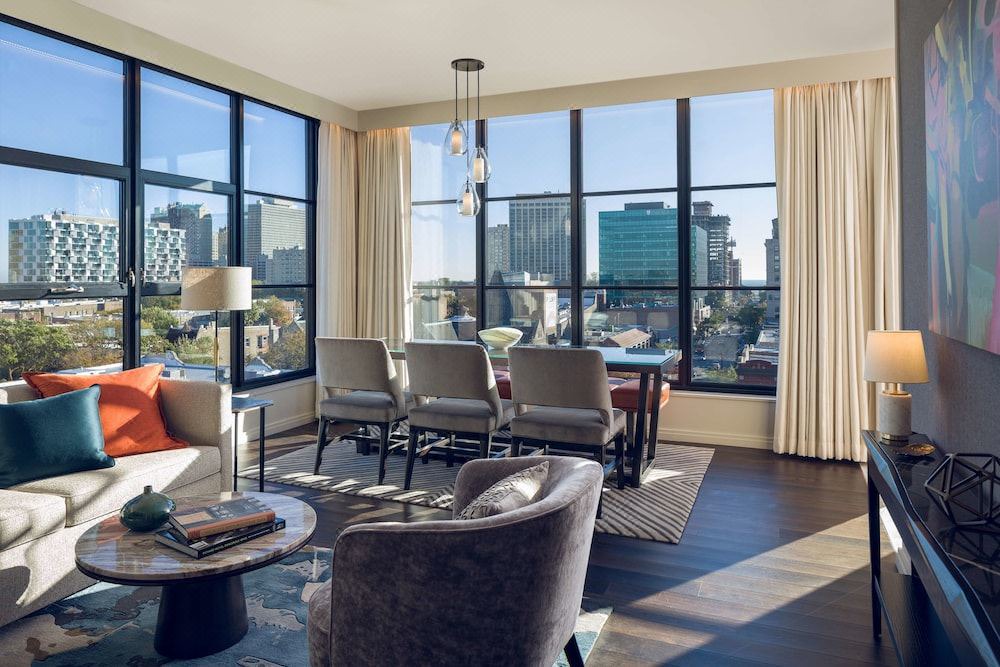 Photo of Livingroom in Hyde Park