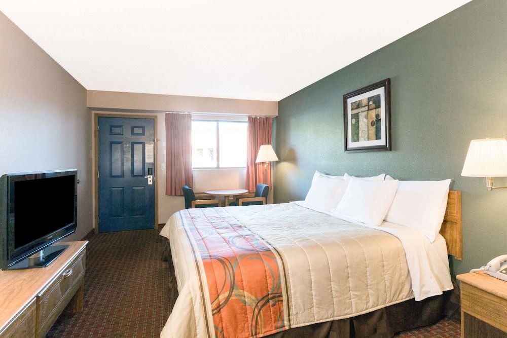 Photo of Bedroom in Mount Vernon