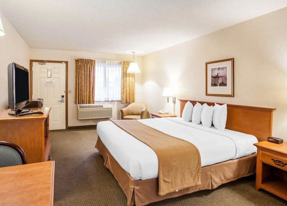 Photo of Bedroom in Mount Vernon