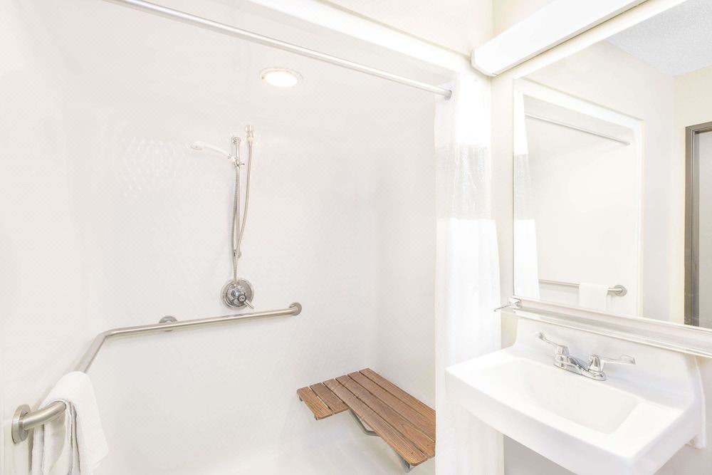 Photo of Bathroom in Boone
