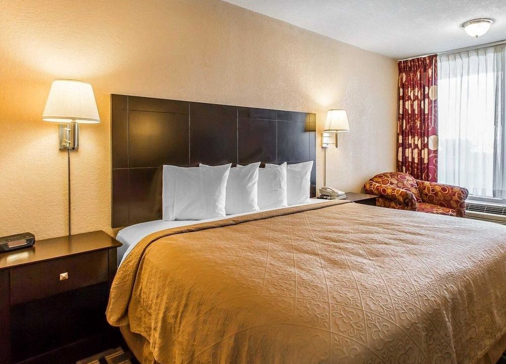 Photo of Bedroom in Ada