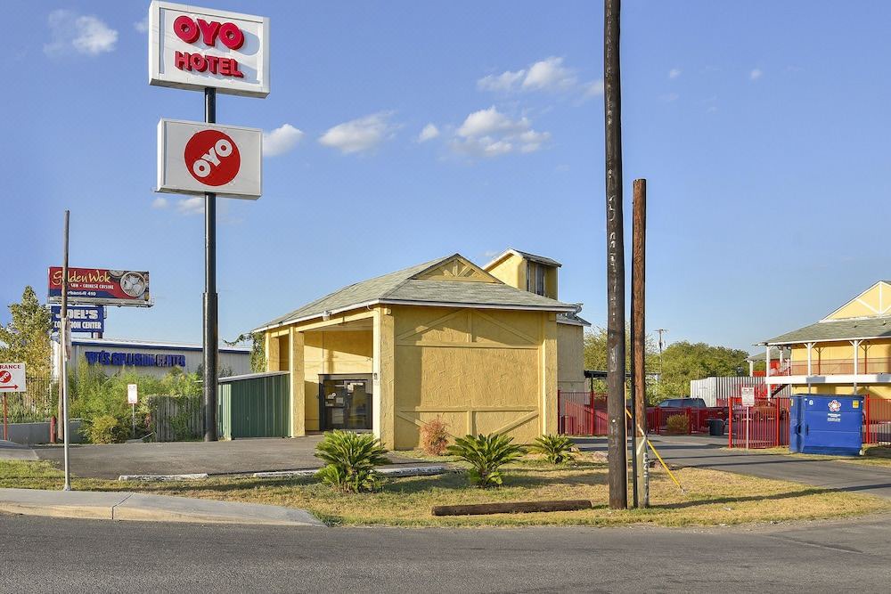 Photo of Buildings in Lackland Terrace