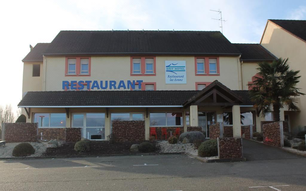 Photo of Buildings in Saint-Saturnin