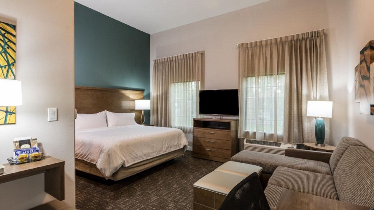 Photo of Bedroom in Baytown