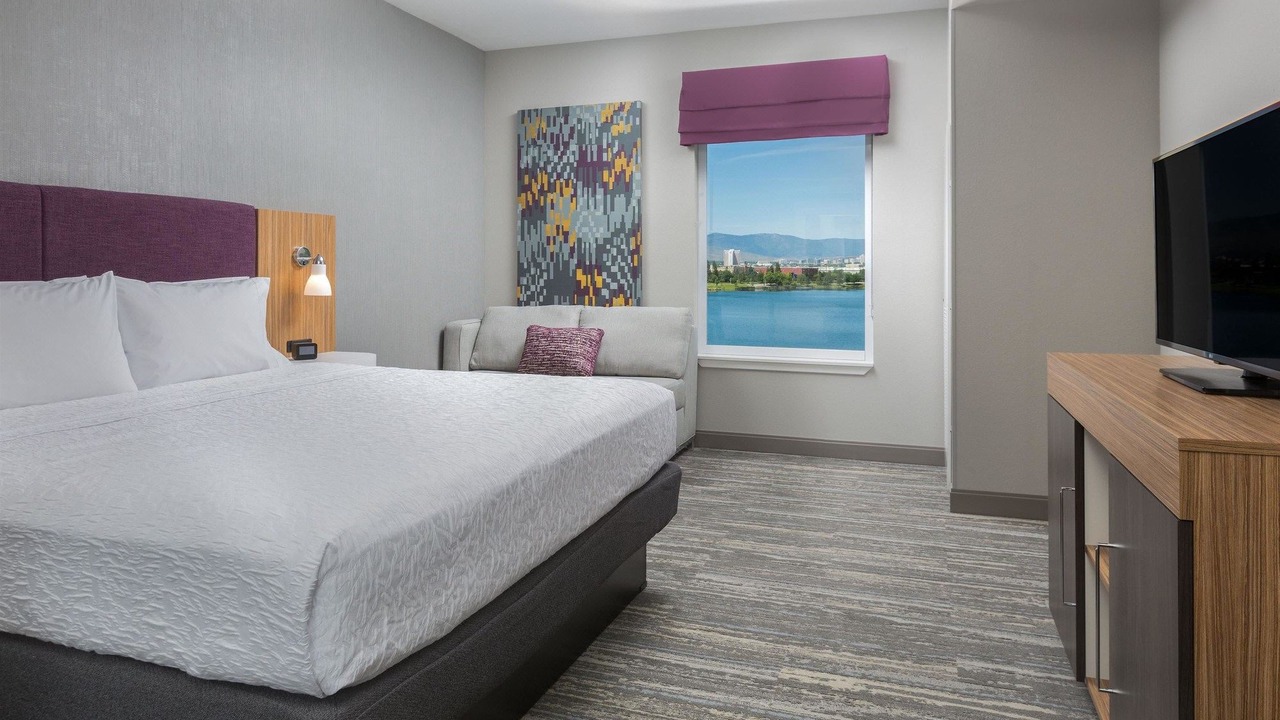 Photo of Bedroom in Sparks
