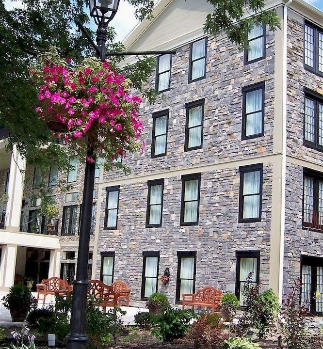 Photo of Buildings in Lewiston