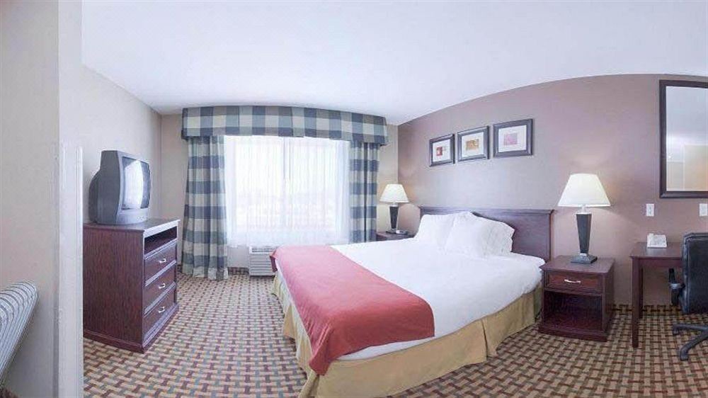Photo of Bedroom in O'Neill