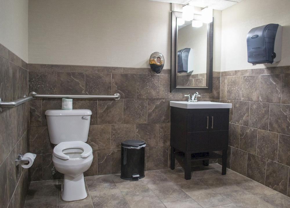 Photo of Bathroom in Fort Smith