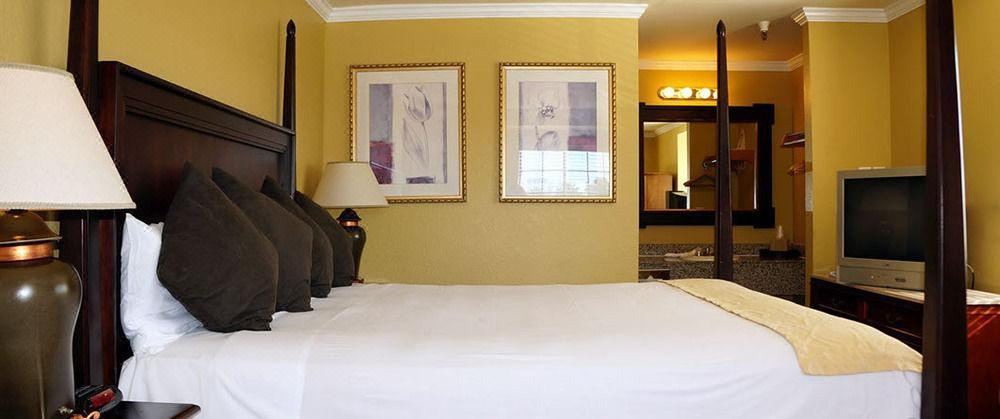 Photo of Bedroom in Milpitas