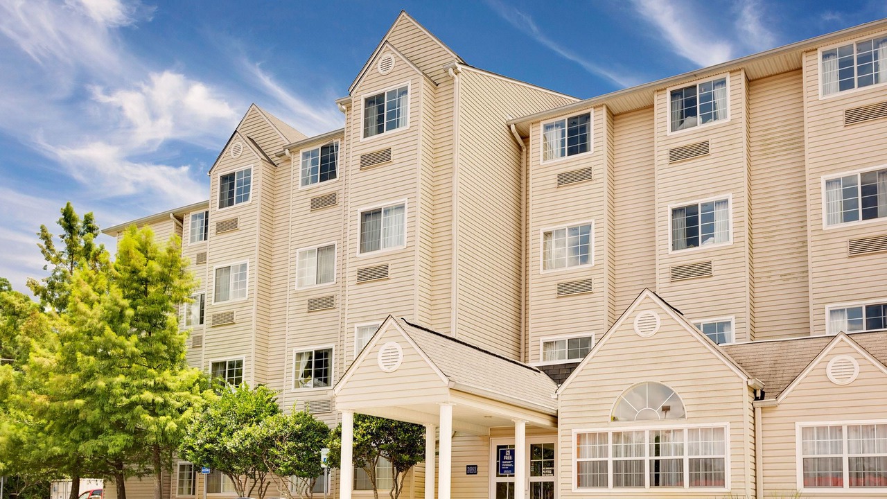 Photo of Buildings in Daphne