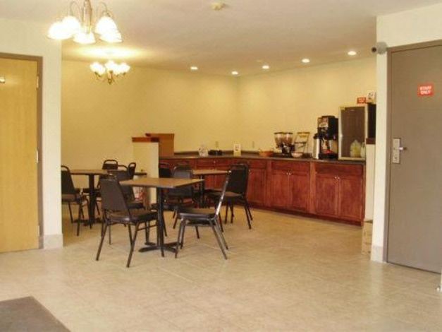 Photo of Livingroom in Canandaigua