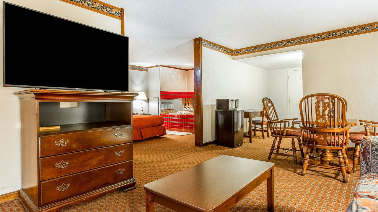 Photo of Livingroom in Winston - Salem