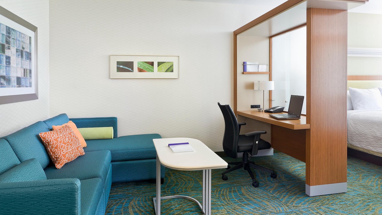 Photo of Livingroom in Oxford Valley