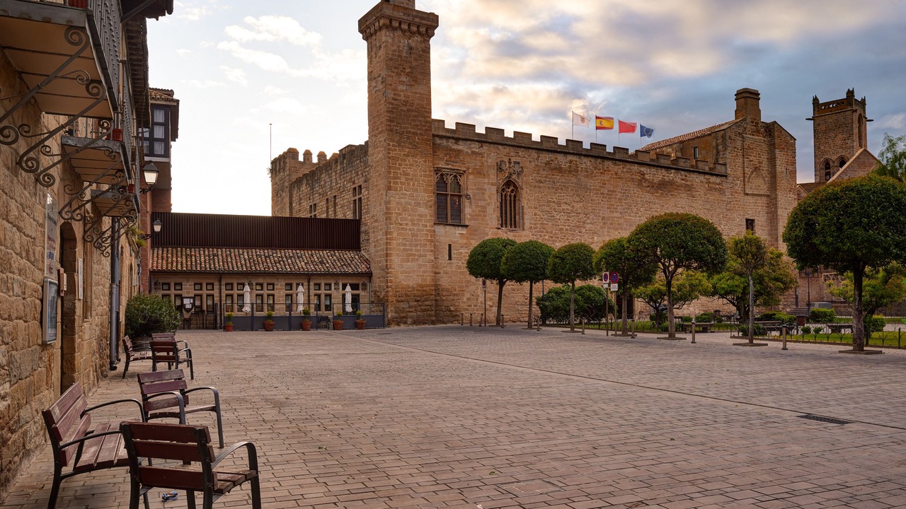 Photo of Buildings in Olite