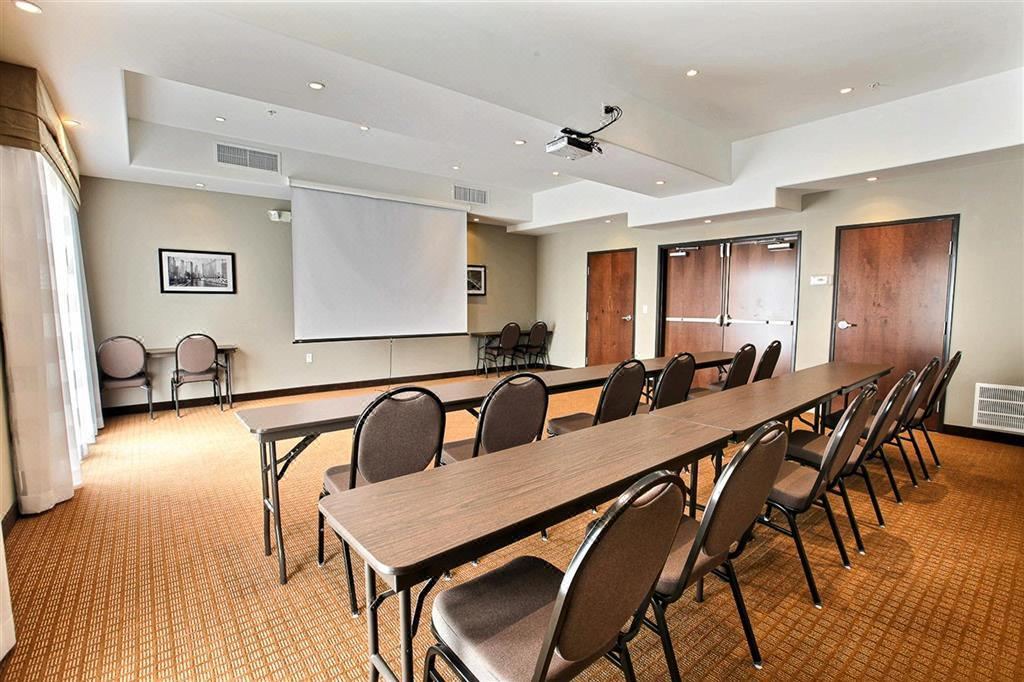 Photo of Livingroom in Hennessey