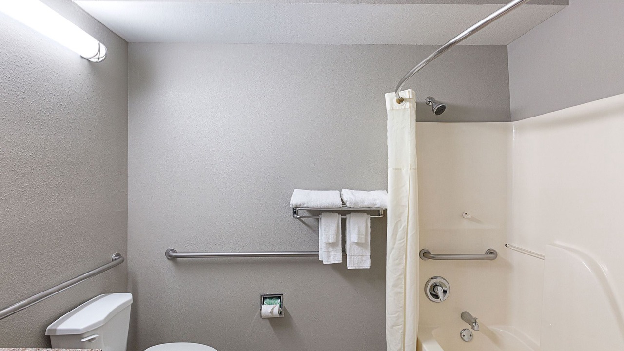 Photo of Bathroom in Mesquite