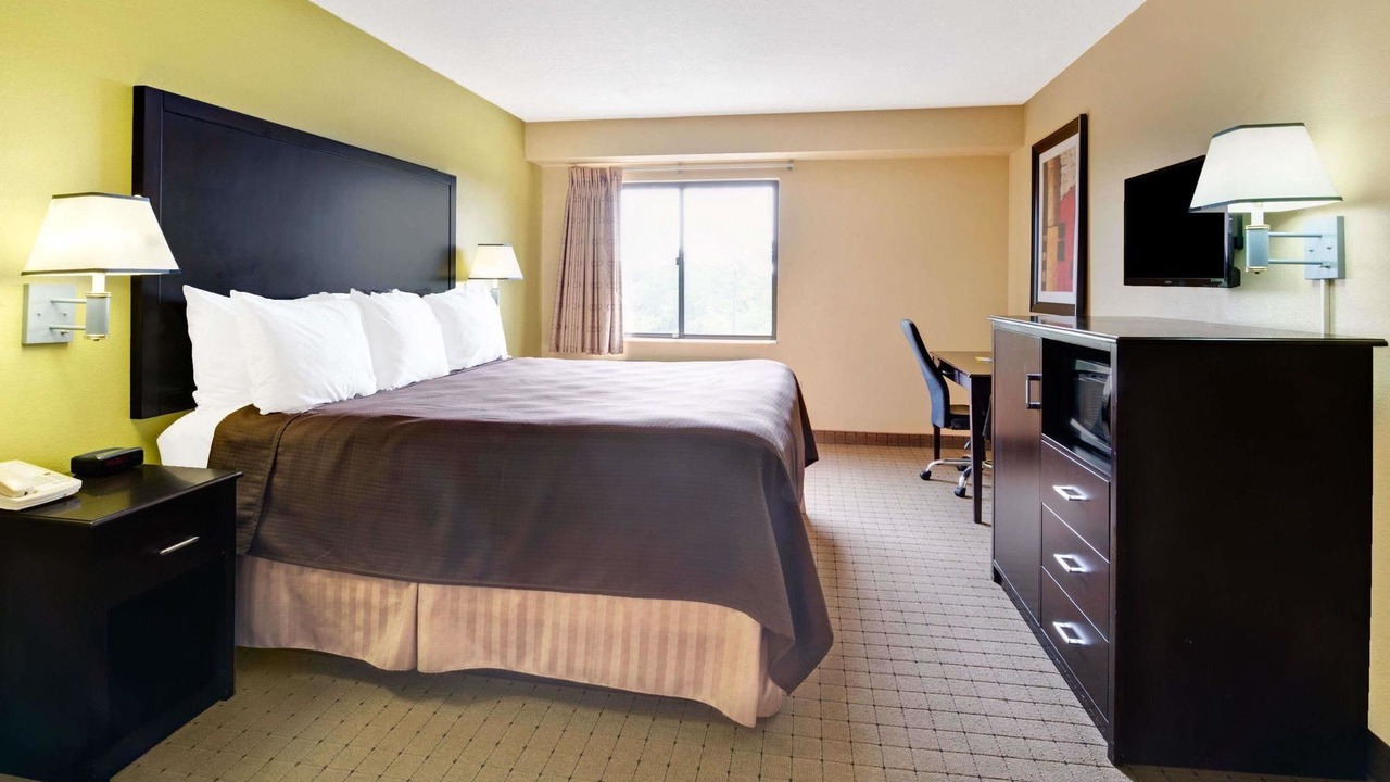 Photo of Bedroom in DeSoto