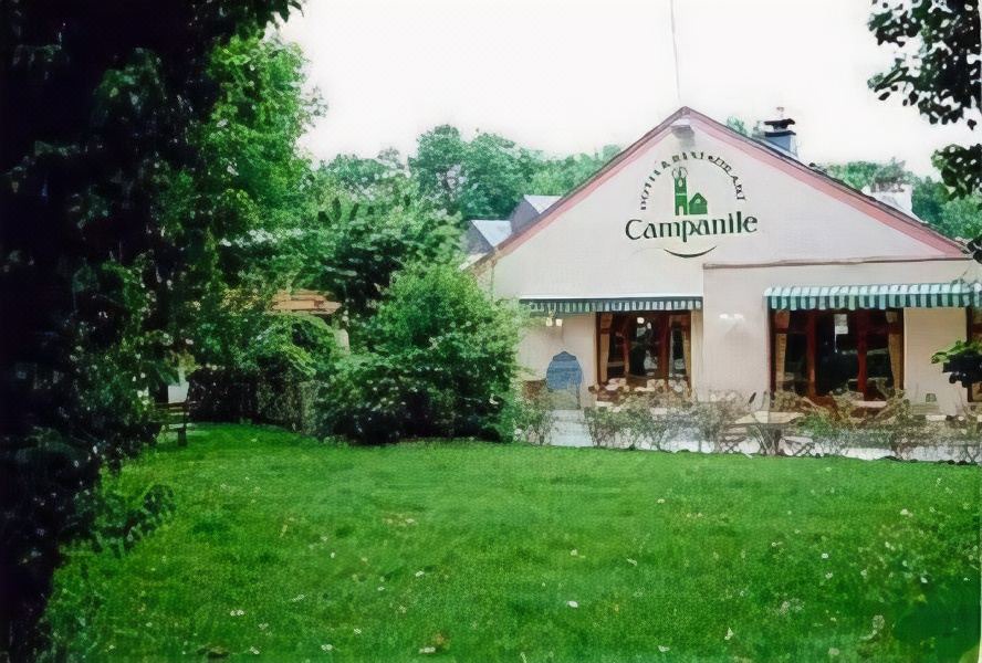 Photo of Buildings in Joue-les-Tours
