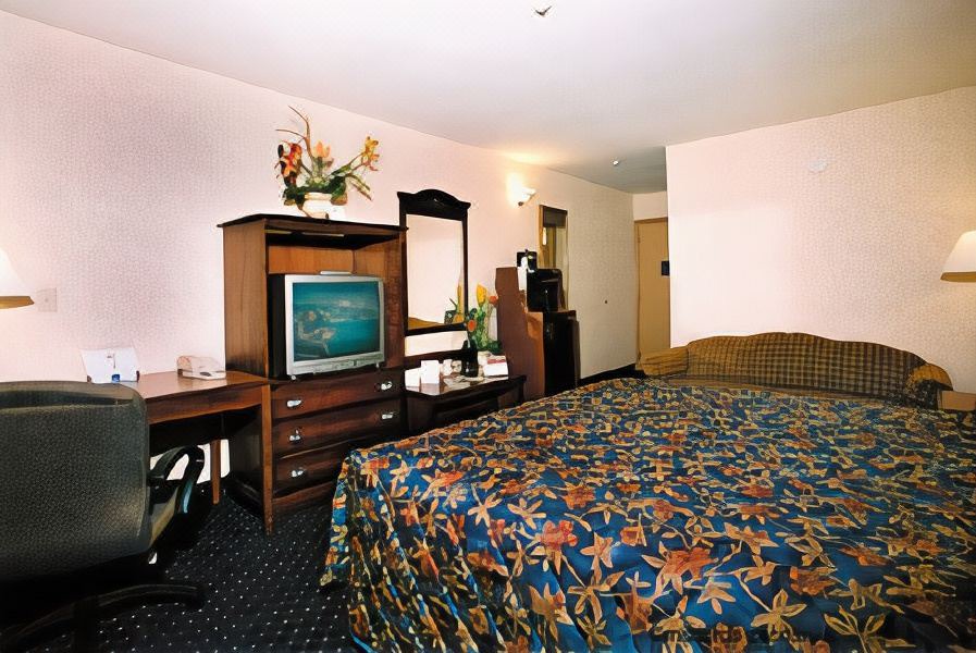 Photo of Bedroom in West Siloam Springs
