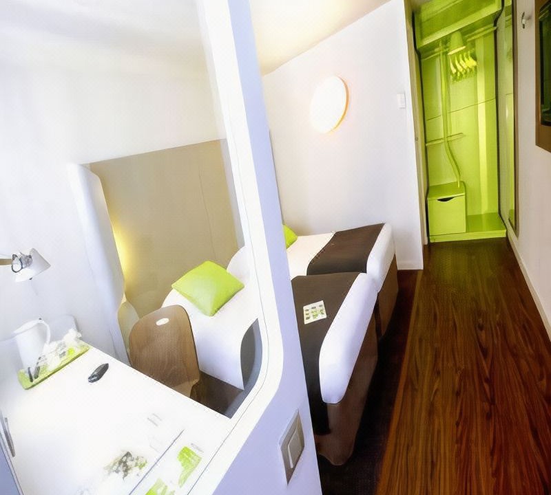 Photo of Bedroom in Morangis