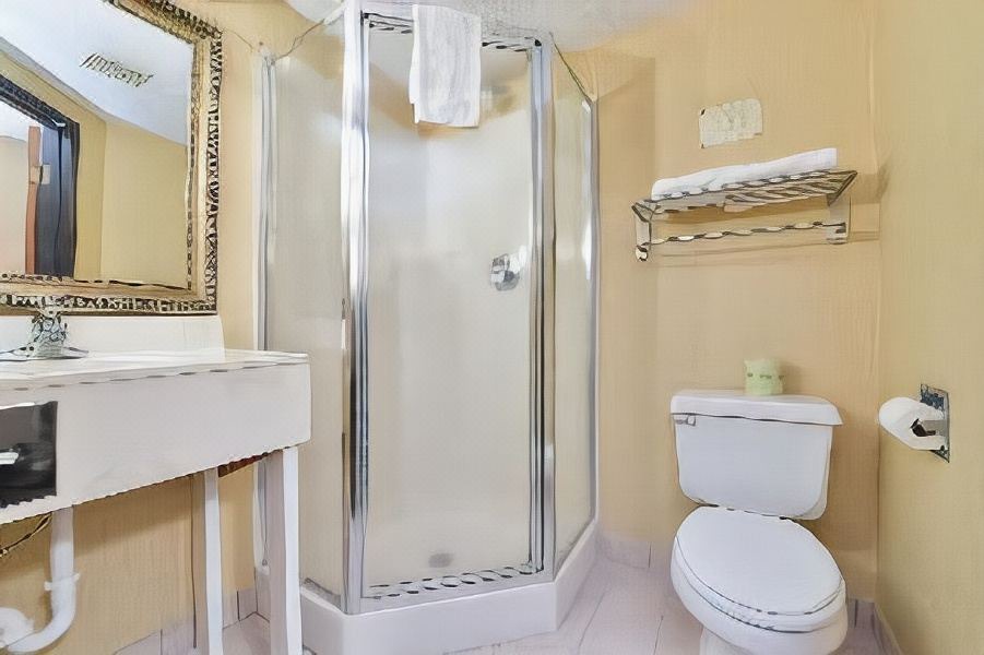 Photo of Bathroom in Willock