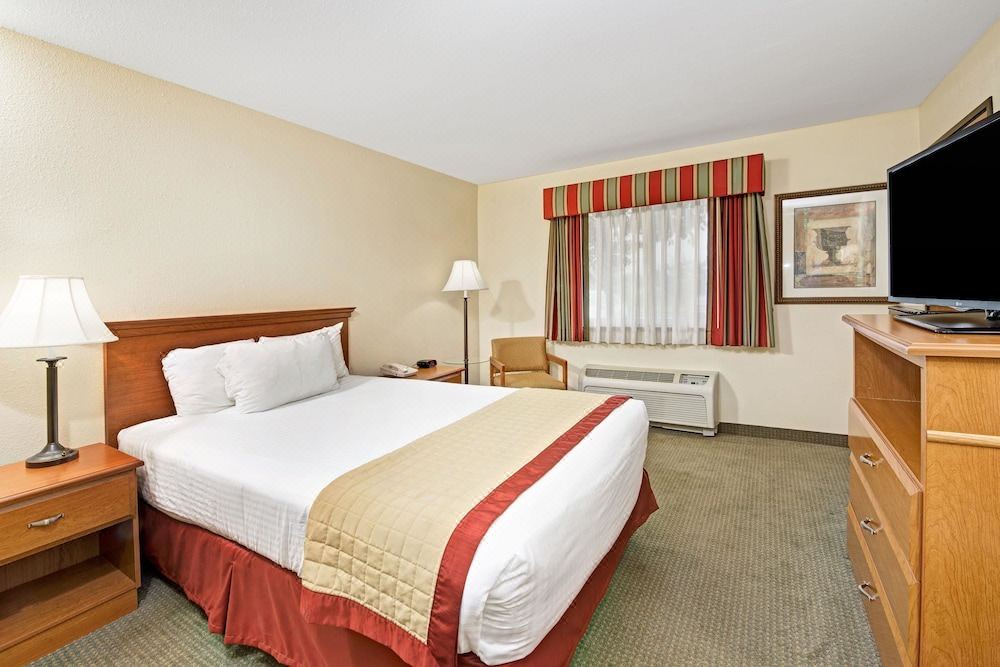 Photo of Bedroom in Acton
