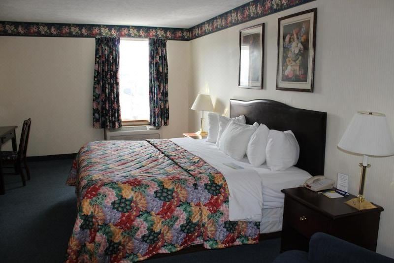 Photo of Bedroom in Grayling