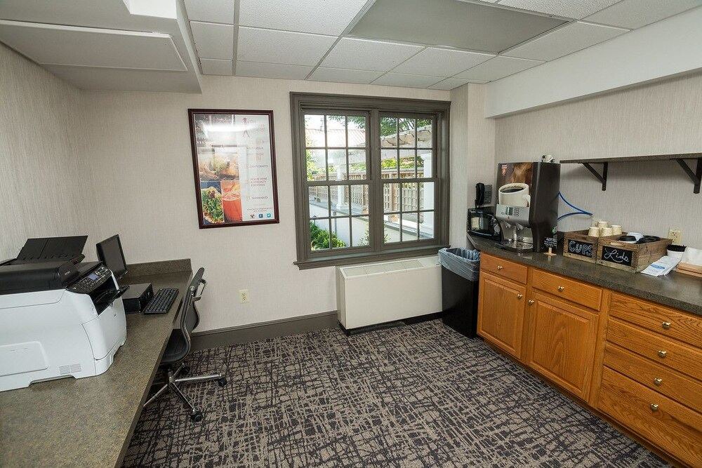 Photo of Livingroom in Blue Bell