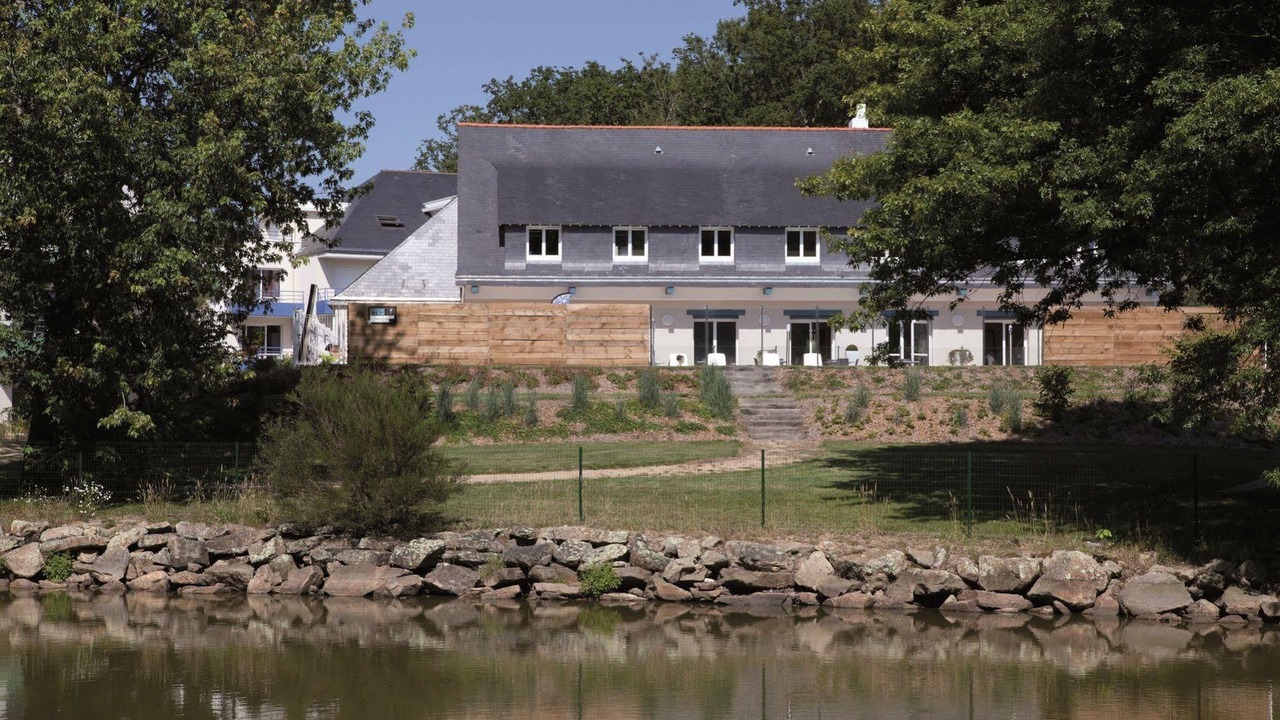 Photo of Buildings in Plescop