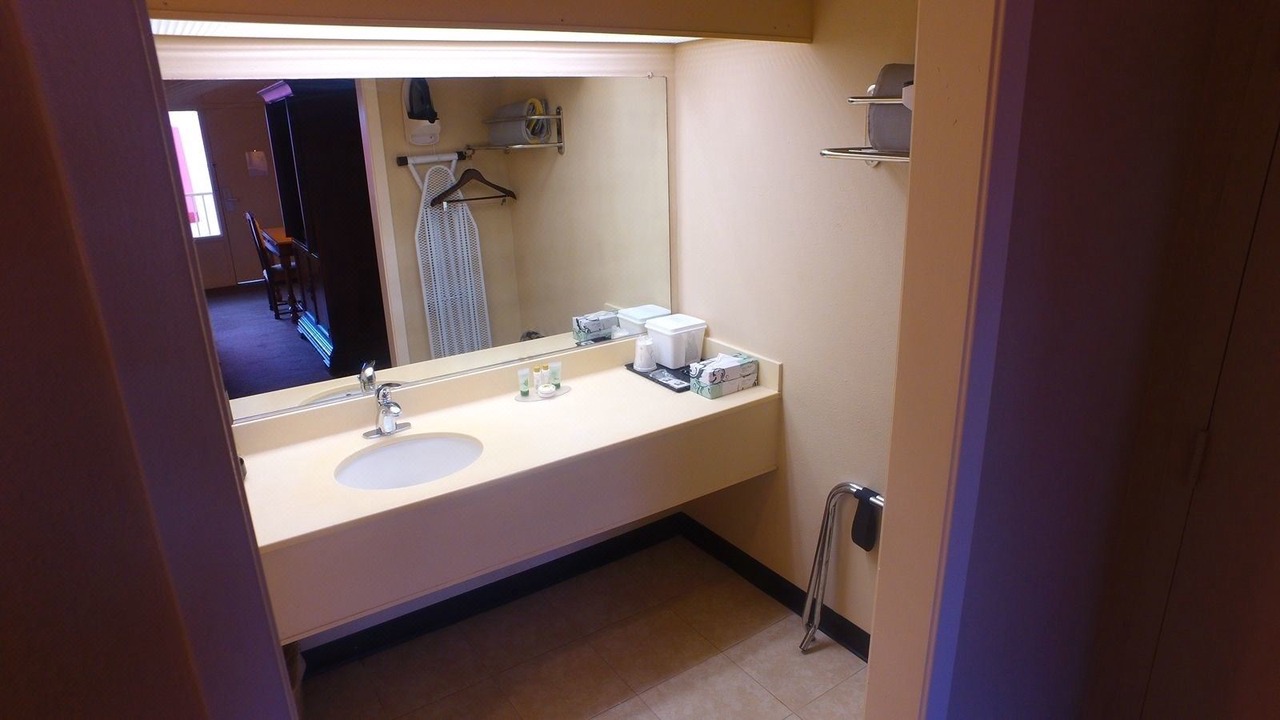 Photo of Bathroom in Laurel