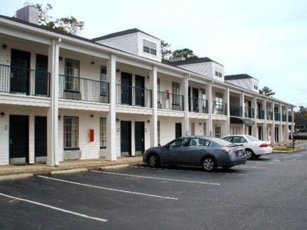 Photo of Buildings in Bessemer