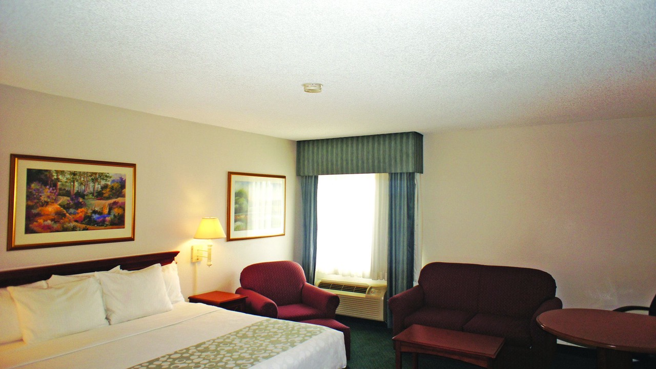 Photo of Bedroom in Dock Junction