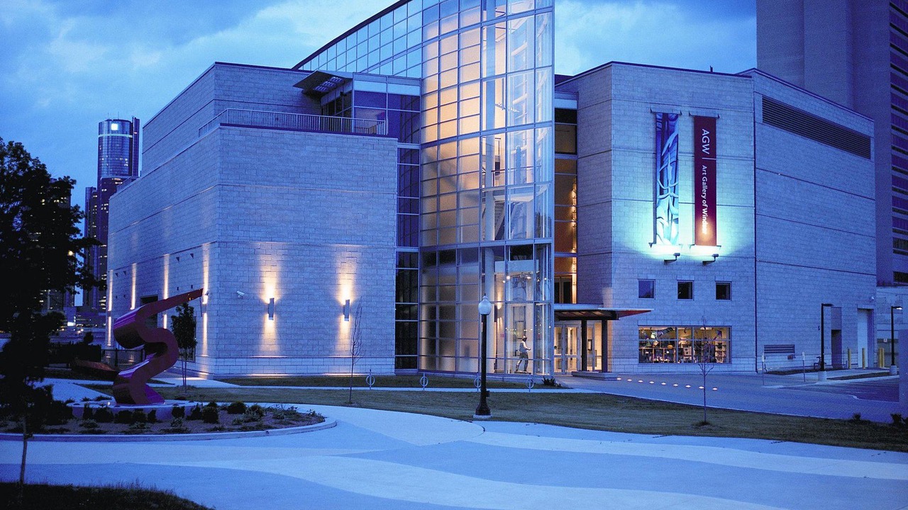 Photo of Buildings in Windsor