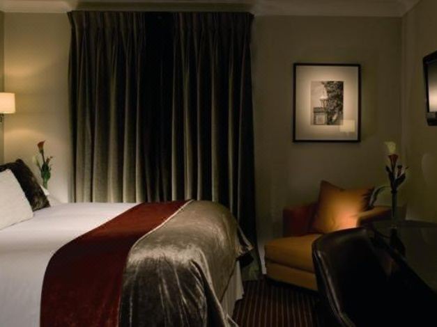 Photo of Bedroom in Heckfield