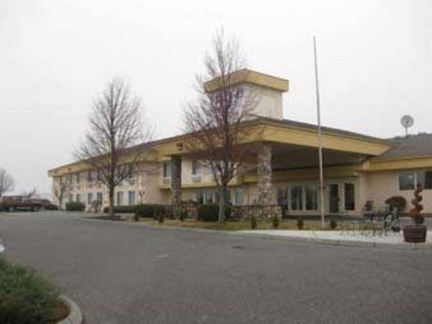 Photo of Buildings in Tri-Cities