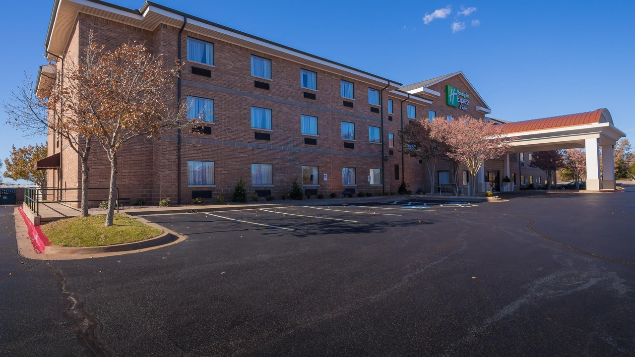 Photo of Buildings in Edmond