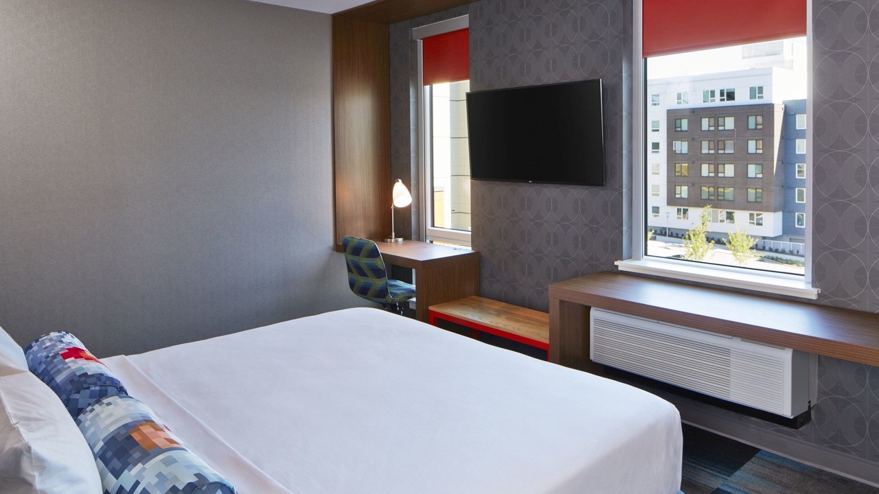 Photo of Bedroom in Overlake