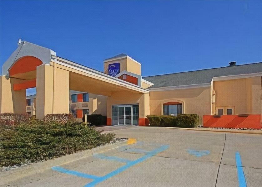 Photo of Buildings in DeWitt