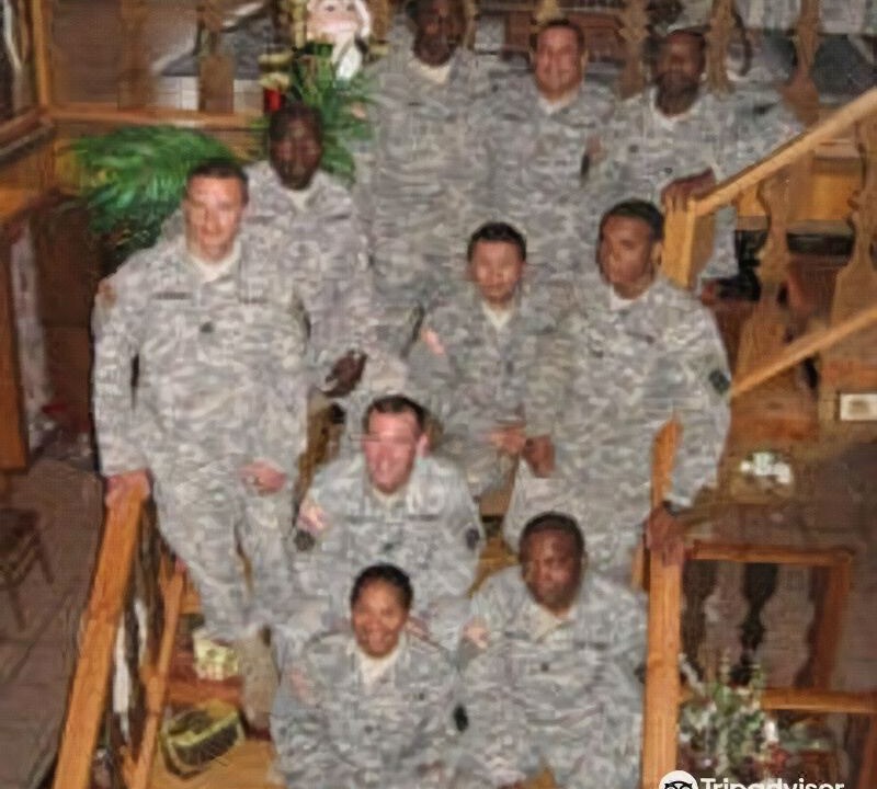 Photo of Others in Ono