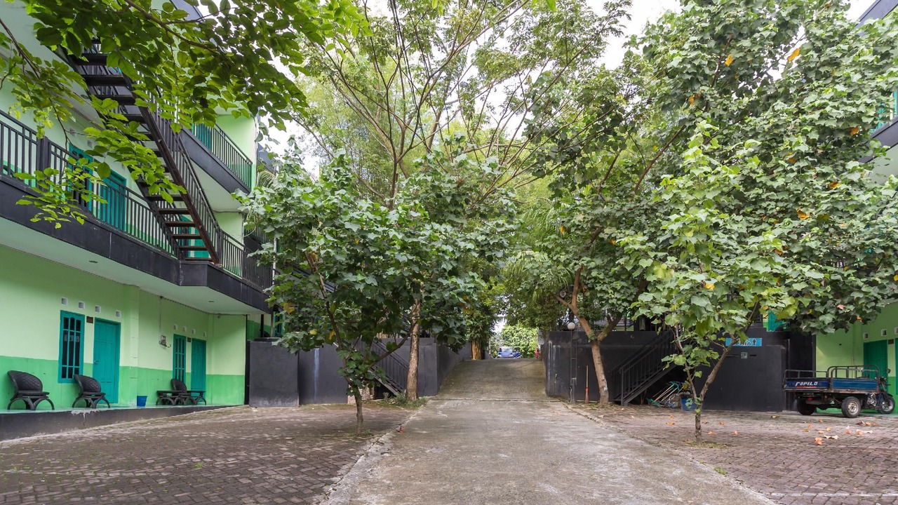 Photo of Buildings in Balikpapan
