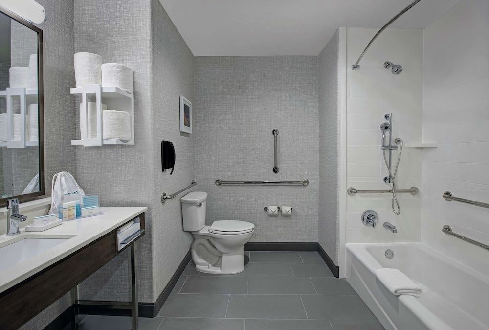 Photo of Bathroom in Weslaco