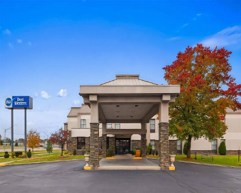 Photo of Buildings in Monroe