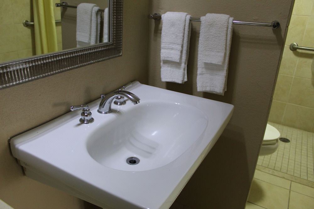 Photo of Bathroom in Perry