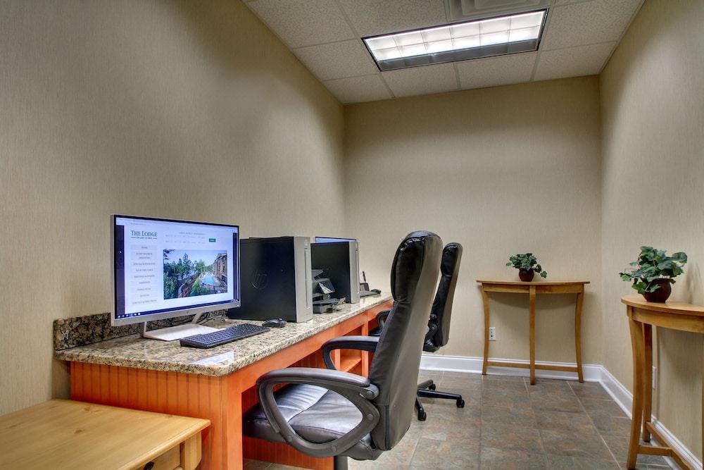 Photo of Livingroom in Misty River