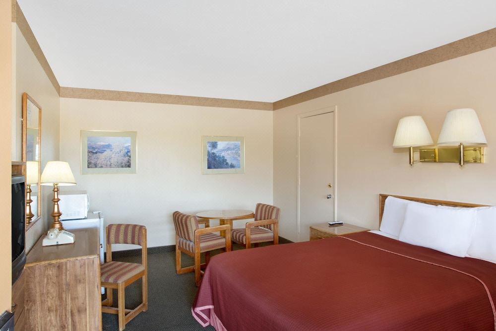 Photo of Bedroom in Brigham City