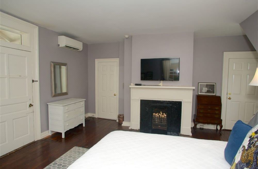 Photo of Bedroom in Venable