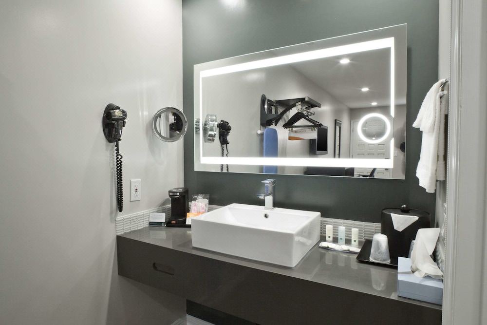 Photo of Bathroom in Hayward