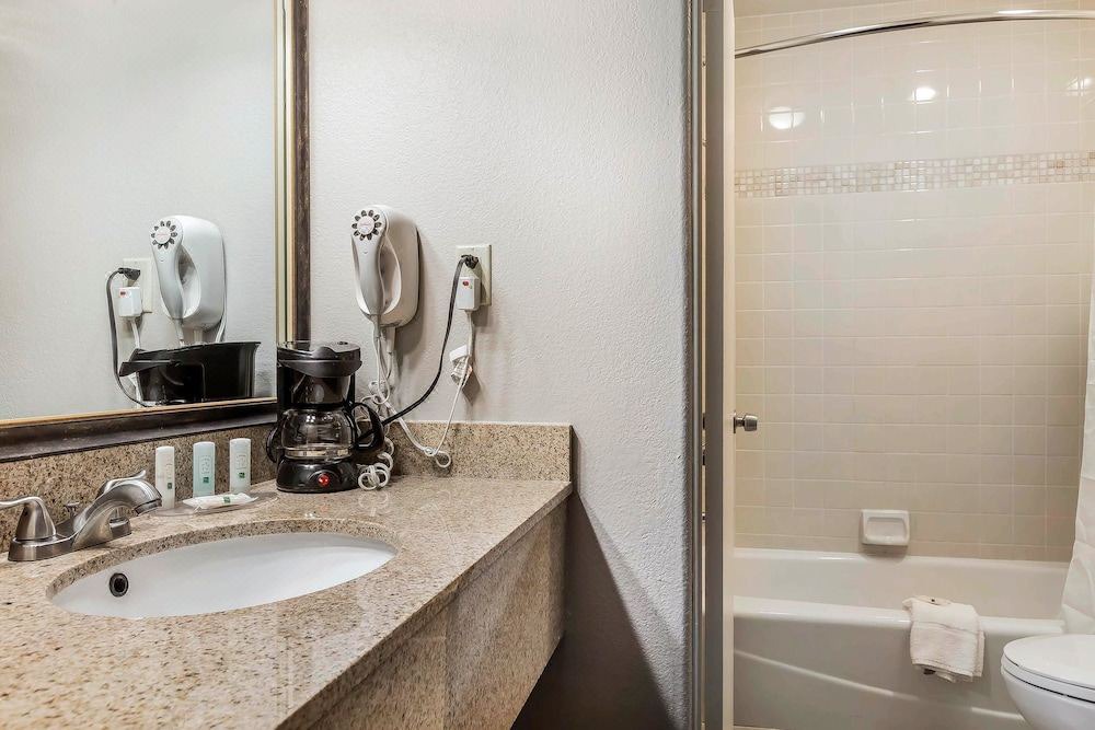 Photo of Bathroom in Fallbrook